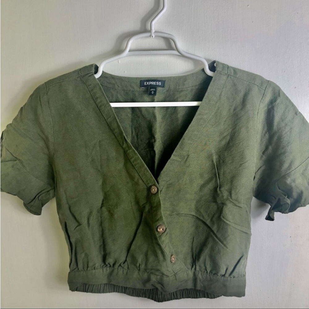 Express Linen Blend Short Sleeve Top Olive Green Size: M